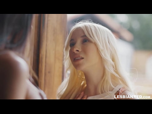 ❤️ Djevojka dolazi kući nekoliko mjeseci kasnije i na kraju jede mačkinu macu ❤️❌ Analni video kod nas ❌