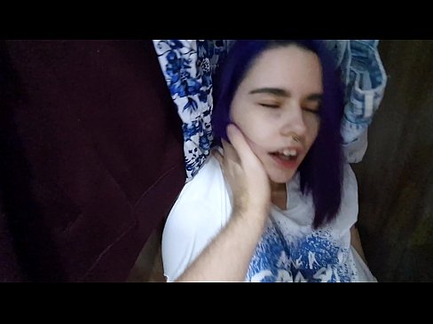 ❤️ Našao sam svoju sestru u ormaru i pomogao joj da svrši ❤️❌ Analni video kod nas ❌